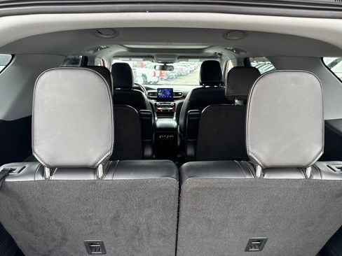 Used 2022 Ford Explorer Limited w/ Hybrid Equipment Group 310A image 12