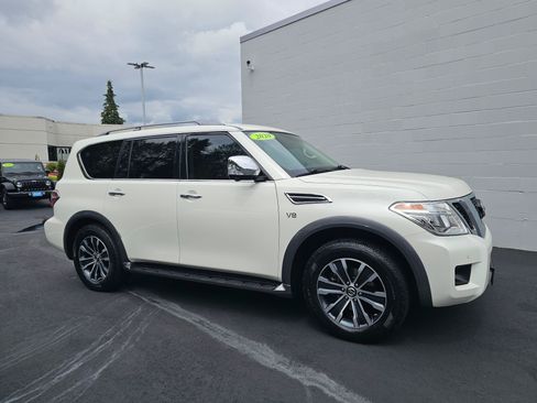 Used 2020 Nissan Armada SL w/ Premium Package AWD/4WD image 8