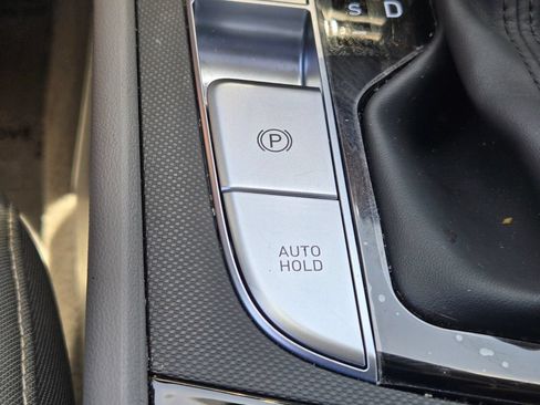 Used 2025 Hyundai Elantra SEL FWD image 26