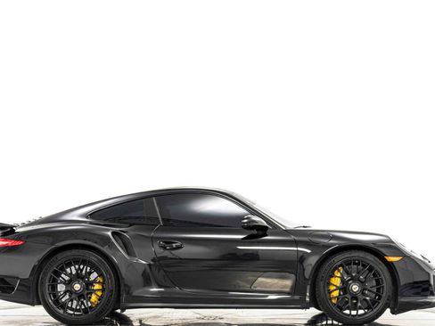 Used 2014 Porsche 911 Turbo S AWD/4WD image 2