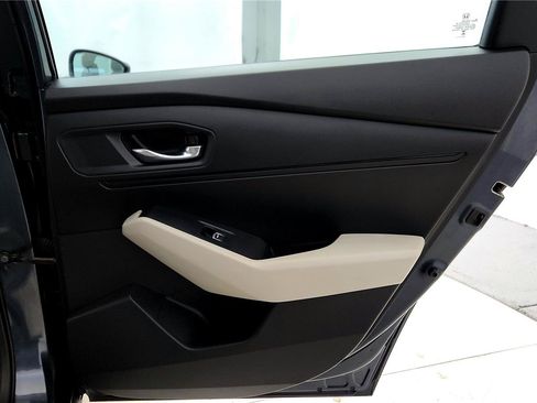 Used 2024 Honda Accord EX image 19