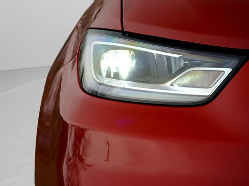 New 2026 Chrysler Pacifica Select FWD image 2