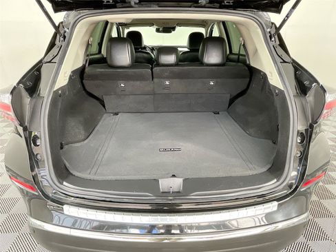 Used 2020 Nissan Murano SV w/ Premium Package AWD/4WD image 27