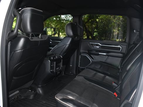 Used 2021 RAM 1500 Laramie AWD/4WD image 16