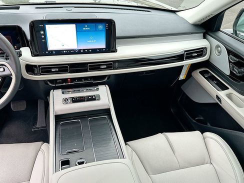 New 2026 Lincoln Aviator Reserve AWD/4WD image 20