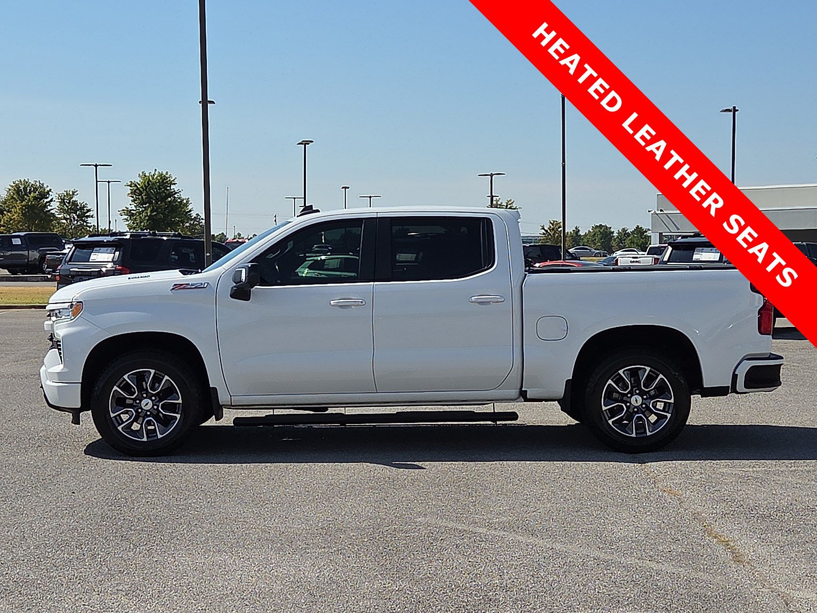 Used 2022 Chevrolet Silverado 1500 RST w/ RST All Star Premium Package AWD/4WD image 3
