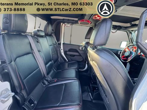 Used 2020 Jeep Gladiator Rubicon AWD/4WD image 14