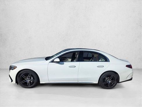 New 2026 Mercedes-Benz E 350 4MATIC Sedan image 5