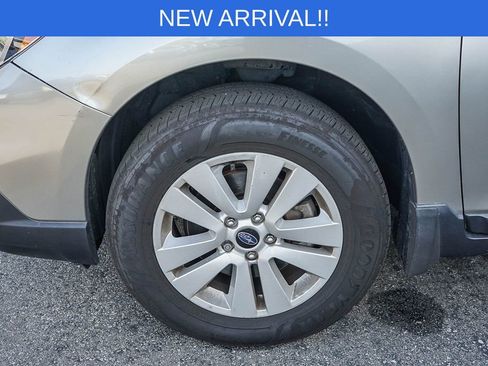 Used 2017 Subaru Outback 2.5i Premium w/ Popular Package #1 image 10