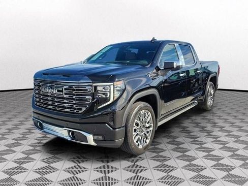 Used 2024 GMC Sierra 1500 Denali Ultimate image 3