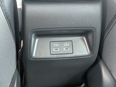 Used 2025 Toyota Corolla LE FWD image 14