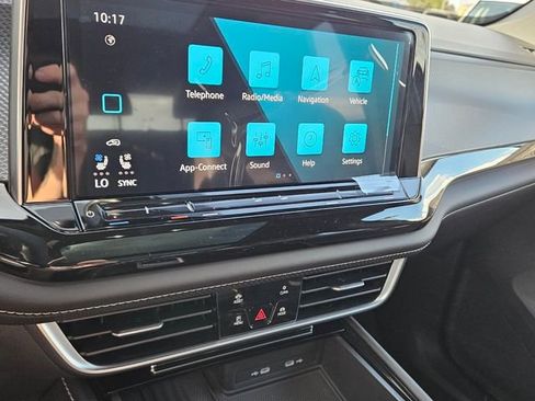 New 2026 Volkswagen Atlas Cross Sport SEL R-Line image 22