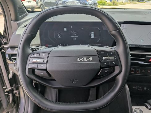 Certified 2026 Kia Sportage X-Line w/ X-Line Technology Package AWD/4WD image 31