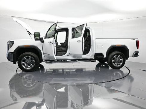 New 2026 GMC Sierra 2500 SLT w/ SLT Premium Package image 60