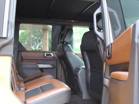 Used 2021 Ford Bronco Outer Banks image 16