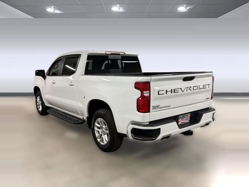 Used 2025 Chevrolet Silverado 1500 RST w/ Convenience Package II AWD/4WD image 2