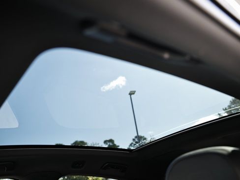 New 2026 Porsche Cayenne S image 24