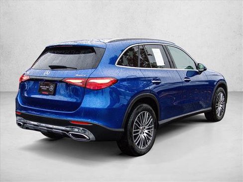 Certified 2025 Mercedes-Benz GLC 300 4MATIC image 5