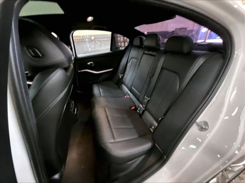 Used 2024 BMW 330i 330i w/ Convenience Package image 28