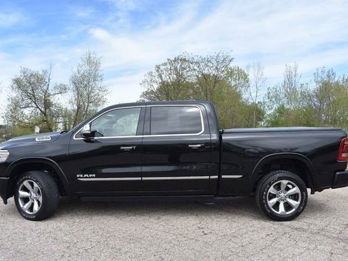 Used 2022 RAM 1500 Limited AWD/4WD image 3