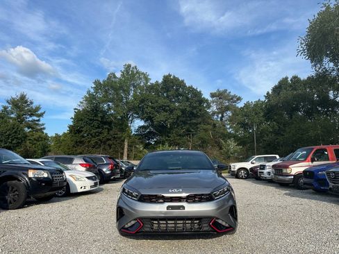 Used 2022 Kia Forte GT FWD image 2
