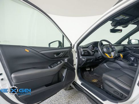 Used 2022 Subaru Outback Wilderness w/ Wilderness Package AWD/4WD image 9