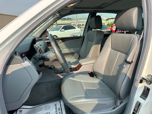 Used 2000 Mercedes-Benz E 430 E 430 Sedan 4D image 10