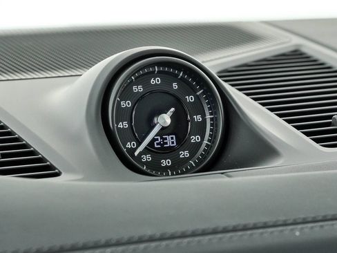 New 2026 Porsche Cayenne GTS AWD/4WD image 17