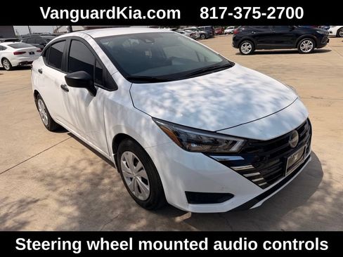 Used 2025 Nissan Versa S w/ Trunk Package FWD image 5