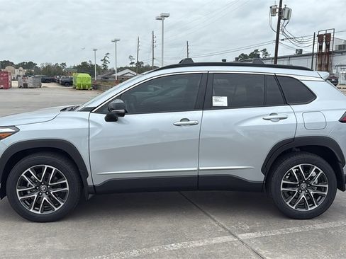 New 2026 Toyota Corolla Cross XLE image 4