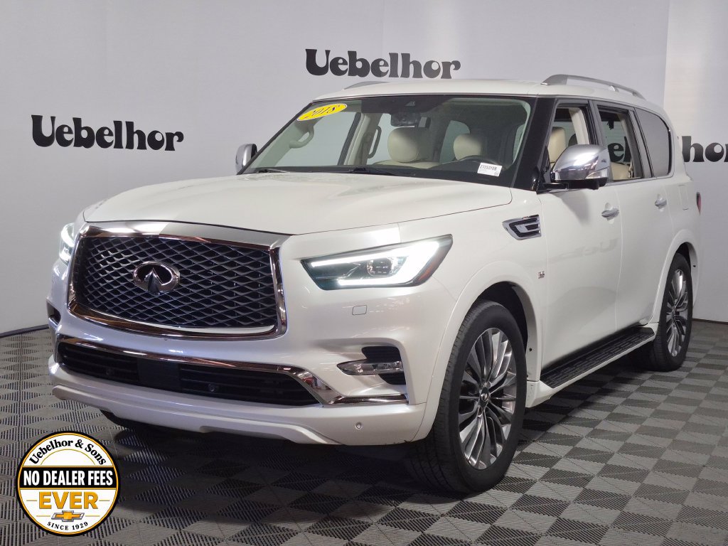 Used 2018 INFINITI QX80 4WD w/ Deluxe Technology Package image 3