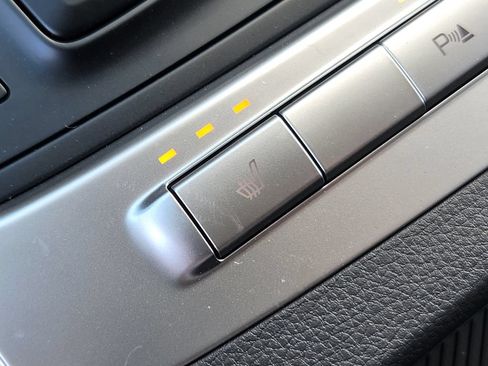 New 2027 Kia Carnival FWD image 20