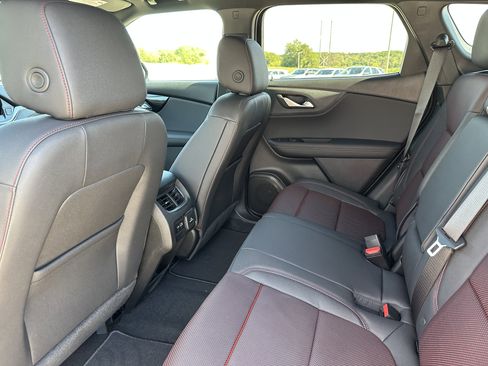 New 2025 Chevrolet Blazer RS w/ Enhanced Convenience Package image 33