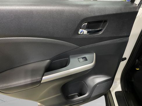 Used 2016 Honda CR-V EX-L image 16