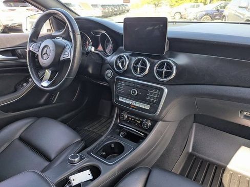 Used 2019 Mercedes-Benz GLA 250 GLA 250 image 31