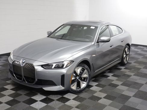 New 2026 BMW i4 xDrive40i w/ Premium Package AWD/4WD image 2