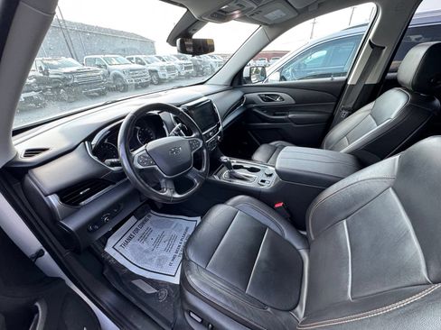 Used 2020 Chevrolet Traverse RS AWD/4WD image 16