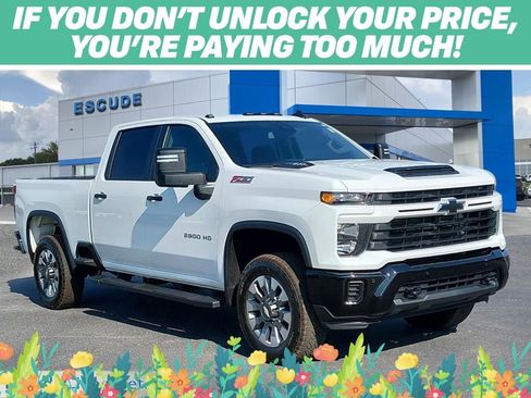 Used 2025 Chevrolet Silverado 2500 Custom w/ Custom Value Package AWD/4WD image 1