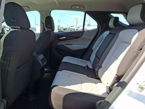 Used 2020 Chevrolet Equinox LS FWD image 10