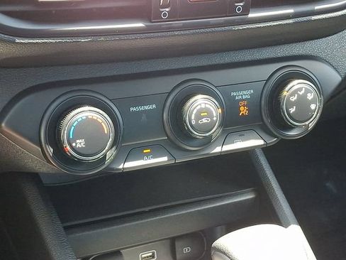 Certified 2024 Kia Forte LXS w/ LXS Technology Package FWD image 15