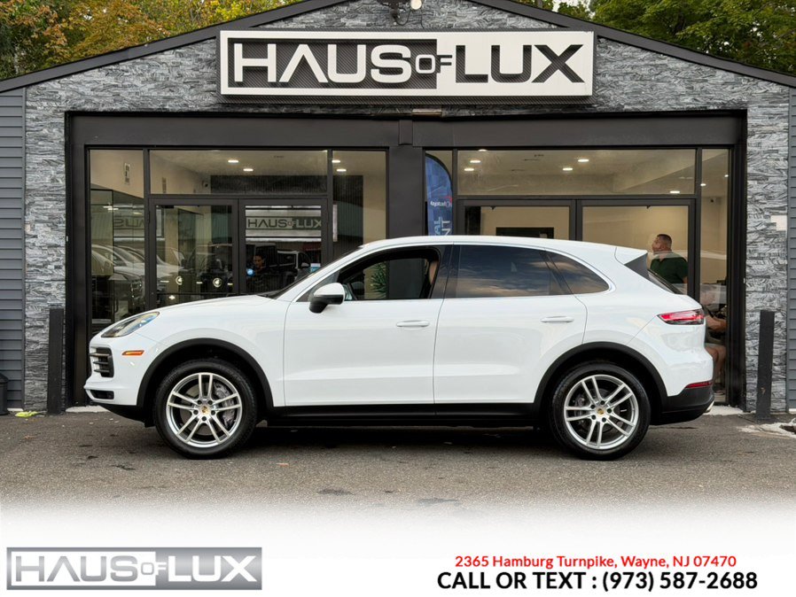 Used 2023 Porsche Cayenne w/ Assistance Package AWD/4WD image 4