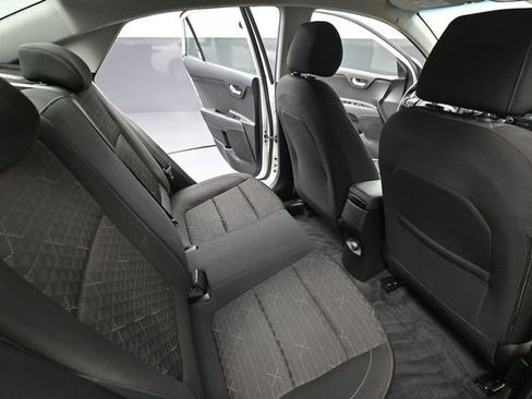 Used 2018 Kia Rio S FWD image 39