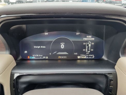 Used 2021 Lincoln Nautilus Reserve image 29