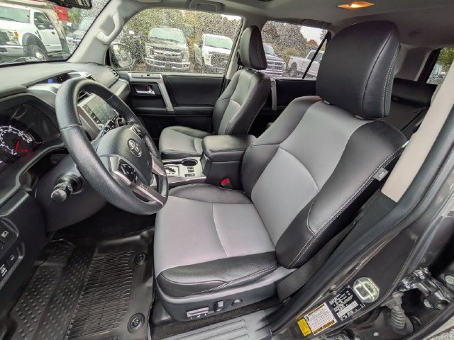 Used 2023 Toyota 4Runner SR5 Premium w/ Moonroof Package AWD/4WD image 7