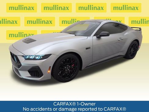 Used 2024 Ford Mustang GT Premium w/ GT Performance Package RWD image 10
