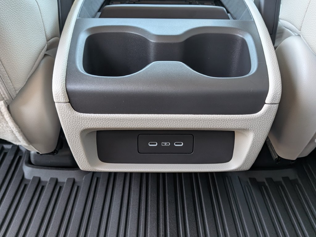 New 2027 Honda Odyssey Touring image 15