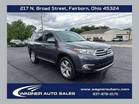 Used 2011 Toyota Highlander Limited FWD image 1