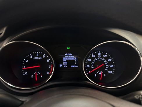 Used 2019 Kia Sedona EX FWD image 15