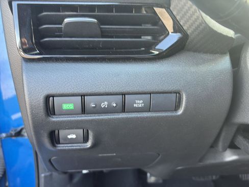 Used 2021 Nissan Sentra SV image 12