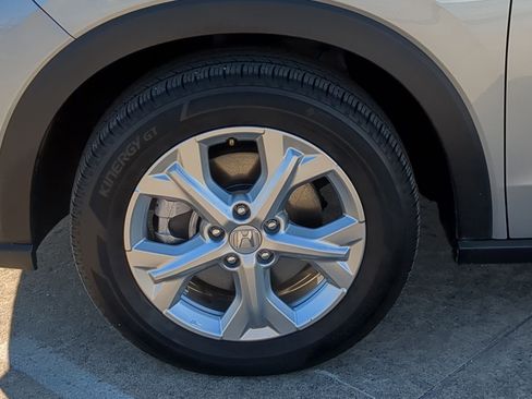 Certified 2024 Honda HR-V LX image 11